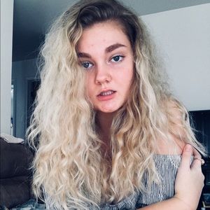 Meet your Posher, Grace